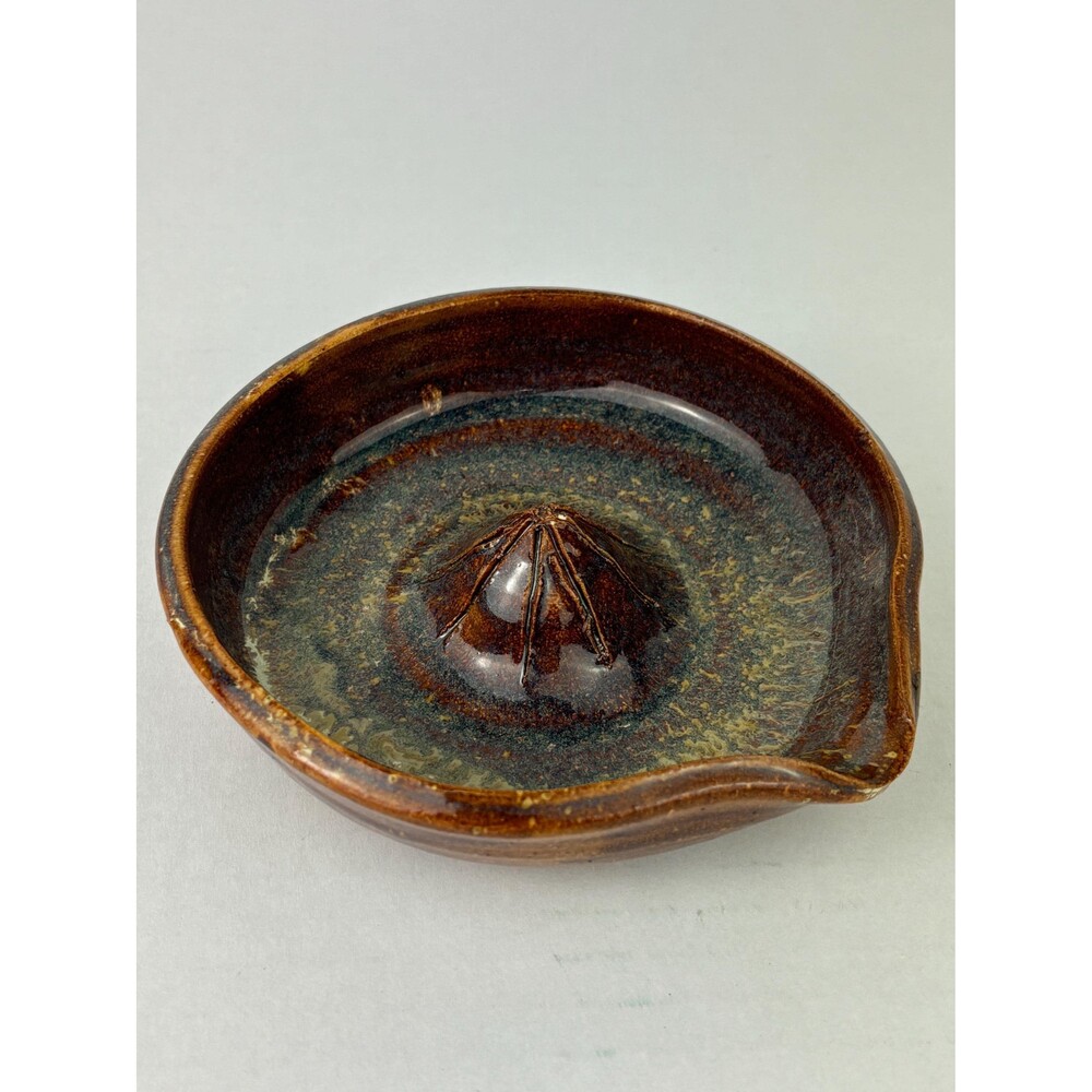 Ceramic handmade citrus juicer - Pottery lemon squeezer - Blue, brown, beige